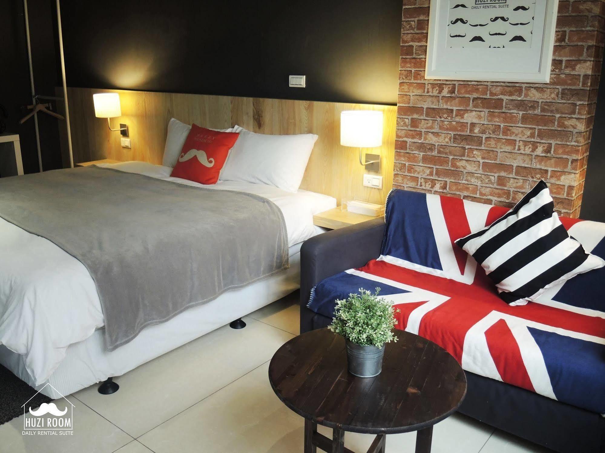 Huzi Room Tainan Exterior foto