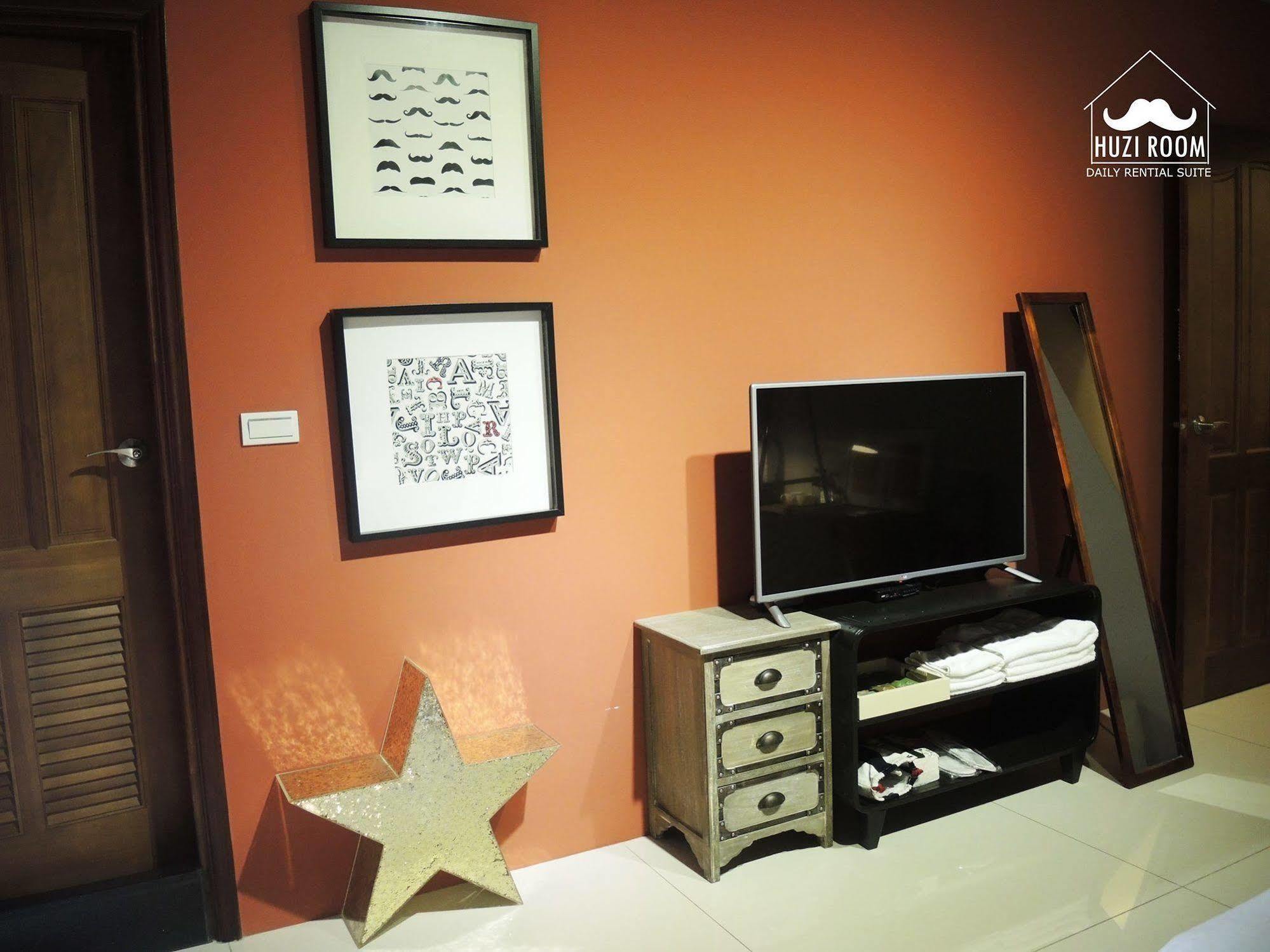 Huzi Room Tainan Exterior foto